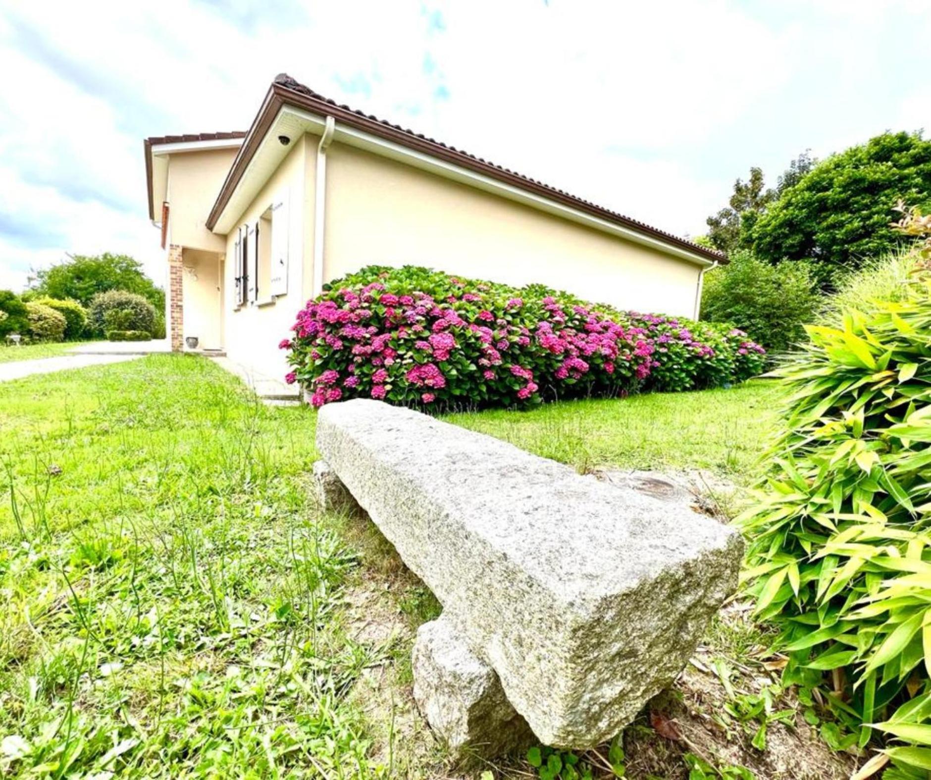 La Garde Familiale Et Spacieuse Couzeix ภายนอก รูปภาพ